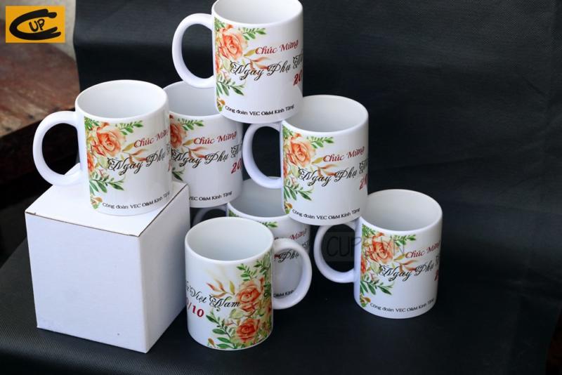 Tuy chỉ là một chiếc ly sứ in hình đơn giản nhưng nó mang một ý nghĩa không hề đơn giản.