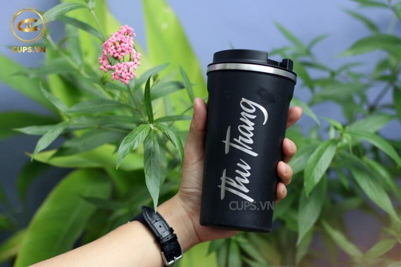 Đặc tính sáng bóng và màu sắc phản quang của Bình giữ nhiệt inox 304