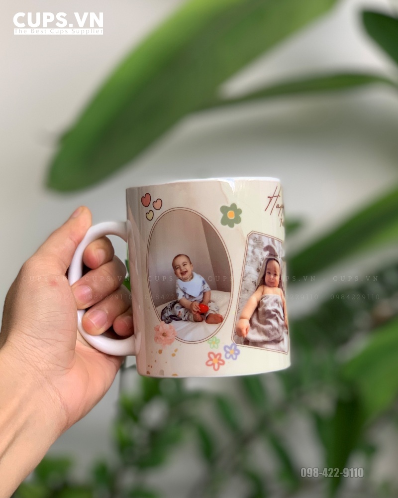 Cốc sứ in ảnh gia đình – Món quà nhỏ xíu mà khiến ai nhận cũng xúc động