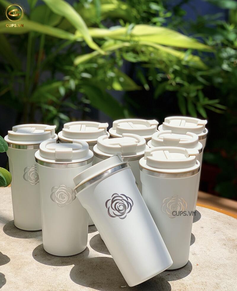 Đặt ly cho quán coffee – đầu tư nhỏ, hiệu quả lớn