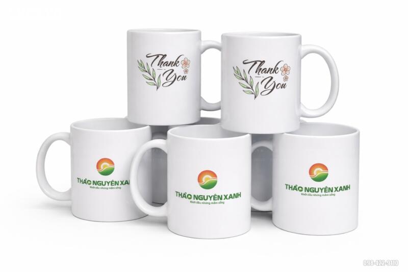 Ly sứ Basic in logo thương hiệu làm quà tặng sự kiện